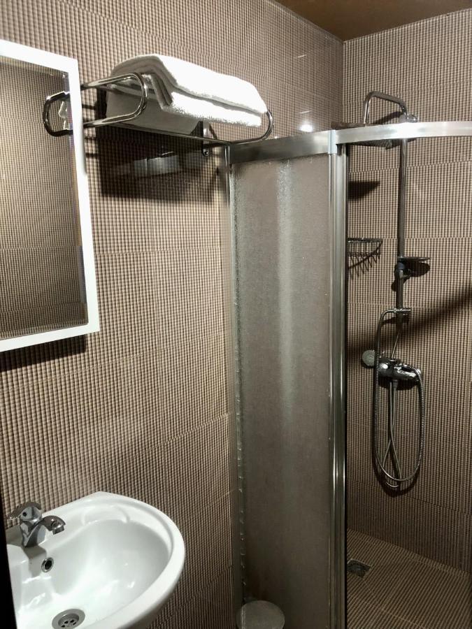 Hotel My Rose Батумі Екстер'єр фото